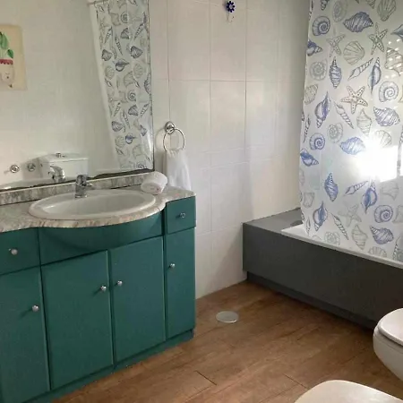 Holiday home Barbara Con Gran Piscina Y Jacuzzi Chiclana de la Frontera